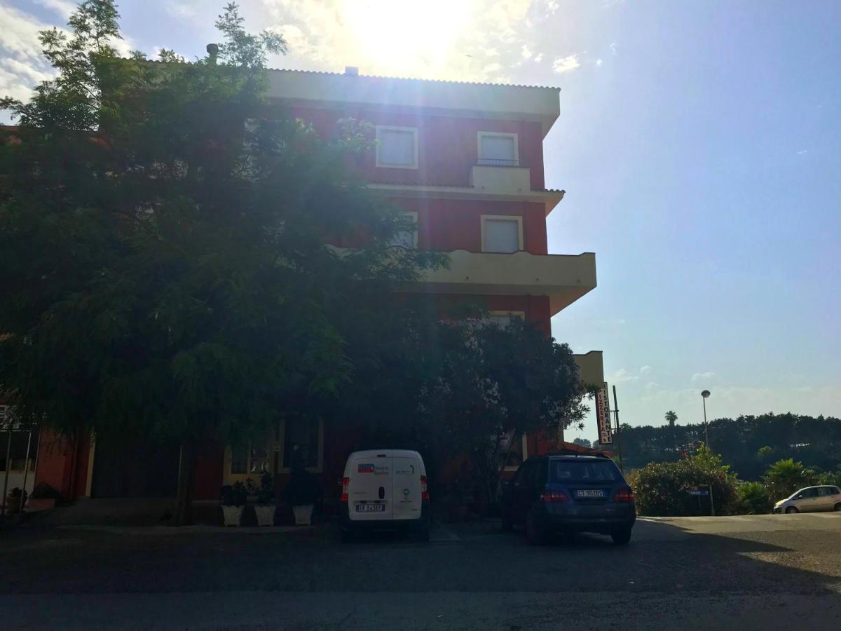 Appartamenti E Stanze Onde Blu 利卡斯戴勒 外观 照片